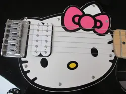 BLACK HELLO KITTY