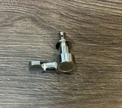 STRATOCASTER TUNING KEY