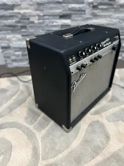 FENDER PRINCETON RECORDING TUBE GUITAR AMPLIFIER