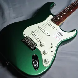 FENDER 2023 COLLECTION TRADITIONAL 60S STRATOCASTER AGED SHERWOOD GREEN JAPAN