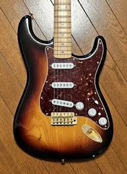 FENDER MEXICO DELUXE PLAYER STRATOCASTER ELECTRIC GUITAR USED FROM JAPAN