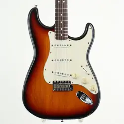 FENDER AMERICAN VINTAGE 62 STRATOCASTER 3-COLOR SUNBURST (1995)