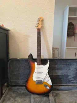 2002 FENDER STANDARD STRATOCASTER (MIM) SUNBURST WITH HARD CASE