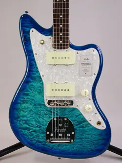 FENDER 2024 COLLECTION MADE IN JAPAN HYBRID II JAZZMASTER QUILT AQUAMARINE