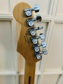MIM STRATOCASTER HSS