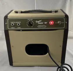 FENDER CHAMPION 600 GUITAR TUBE AMP PRACTICE / PERFORMANCE