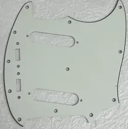 NEW GREAT-FOR FENDER US MUSTANG CLASSIC SERIES GUITAR PICKGUARD 3 PLY PARCHMENT