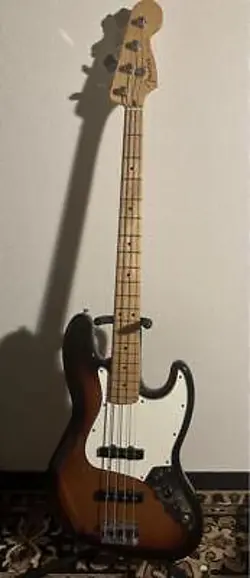 FENDER JAZZ BASS 4
