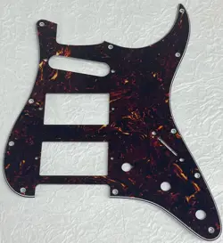 NEW GREAT-FOR FENDER STANDARD STRAT HHS STRATOCASTER GUITAR PICKGUARD BROWN