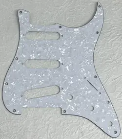 NEW GREAT-FOR FENDER JIMI HENDRIX STRAT BRIDGE REVERSED GUITAR PICKGUARD WHITE