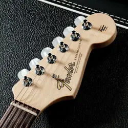QMT STRATOCASTER NOS