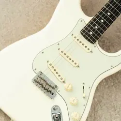 FENDER AMERICAN PROFESSIONAL II STRATOCASTER MOD. -OLYMPIC WHITE-