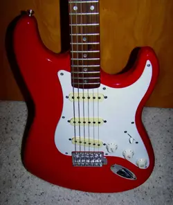 RED W/FENDER
