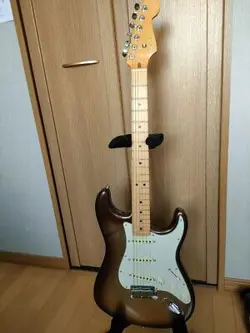 FENDER AMERICAN ULTRA STRATOCASTER MN MBST