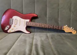 FENDER AMERICAN STANDARD STRATOCASTER WITH ROSEWOOD FRETBOARD  2013