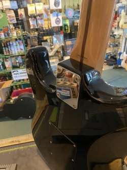 IRON MAIDEN SIGNATURE