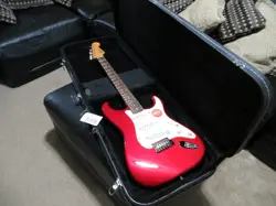 SQUIRE BY FENDER 60S VIBE STRATOCASTER