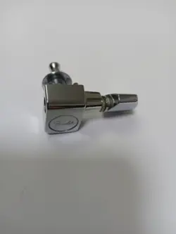 SINGLE CHROME PIN