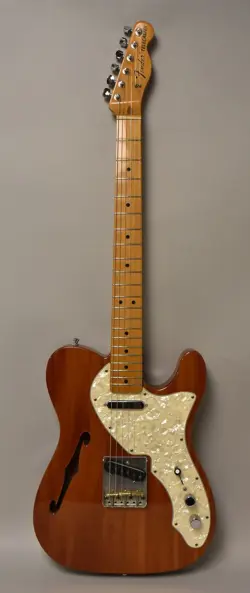 1998 FENDER CLASSIC