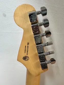 EDITION PLAYER STRATOCASTER