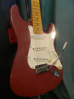 STRATOCASTER LTD. ED.