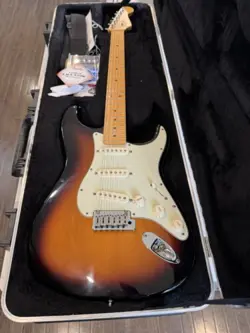 FENDER AMERICAN DELUXE STRATOCASTER STARBURST
