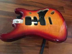 FENDER PLAYER STRAT STRATOCASTER FLAME MAPLE PLUS TOP SUNBURST BODY 2 PT 4 LB 10