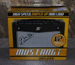 FENDER MUSTANG I V2 GUITAR AMPLIFIER