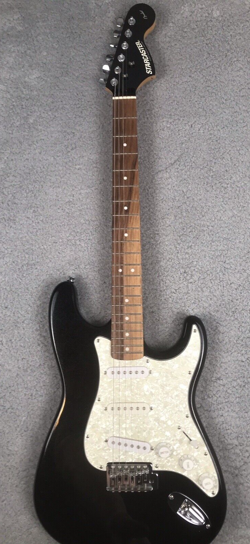 FENDER STARCASTERR