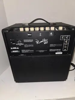 FENDER RUMBLE 40 V3 BASS AMPLIFIER
