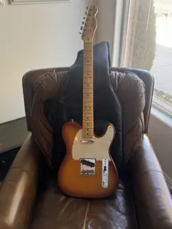 FENDER AMERICAN PERFORMER TELECASTER ELECTRIC GUITAR ROSEWOOD HONEY BURST