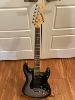 FENDER STARCASTER ELECTRIC GUITAR SILVER WITH GIG BAG