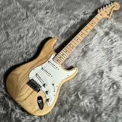FENDER MADE IN JAPAN TRADITIONAL 70S STRATOCASTER ACTUAL IMAGE