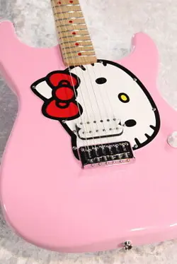 KITTY STRATOCASTER #C