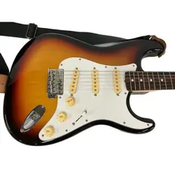 FENDER JAPAN STRATOCASTER 2013 ELECTRIC GUITAR 3TS