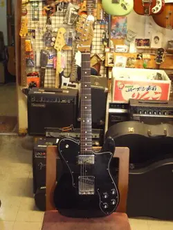 TELECASTER CUSTOM 1990S