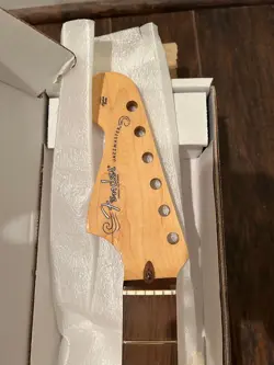 JAZZMASTER REVERSE HEADSTOCK