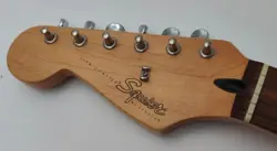 STRATOCASTER LEFTY STRAT