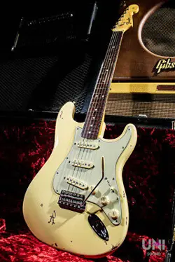 FENDER AMERICAN ORIGINAL 60S STRATOCASTER 2017