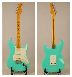 FENDER AMERICAN VINTAGE 1957 STRATOCASTER 2022 (SEA FOAM GREEN) USED