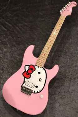 SQUIER BY FENDER LIMITED HELLO KITTY STRATOCASTER PINK ELECTRIC GUITAR W/GIG BAG