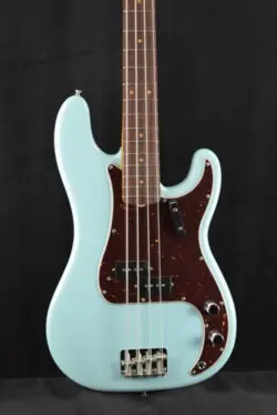FENDER AMERICAN VINTAGE II 1960 PRECISION BASS DAPHNE BLUE ROSEWOOD FINGERBOARD