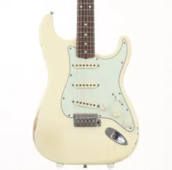 FENDER ROAD WORN 60S STRATOCASTER PF OWT SAFE DELIVERY FROM JAPAN