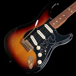 VAUGHAN STRATOCASTER [SN