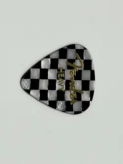 FENDER PREMIUM CELLULOID 351 SHAPE PICKS CHECKER HEAVY MADE IN USA UNUSED NEW 04