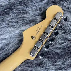 FENDER MADE IN JAPAN TRADITIONAL II 60S STRATOCASTER USED BASSWOOD W/SOFT CASE