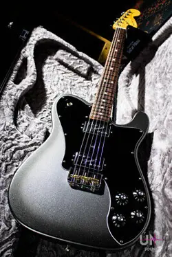 FENDER AMERICAN PROFESSIONAL II TELECASTER DELUXE / 2023