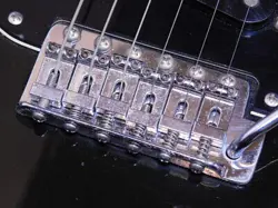 FENDER STRATOCASTER '77