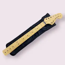 FENDER JAPAN STRATOCASTER GUITAR NECK MADE IN JAPAN USED FREE SHIPPING