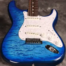 STRATOCASTER TRANSPARENT BLUE